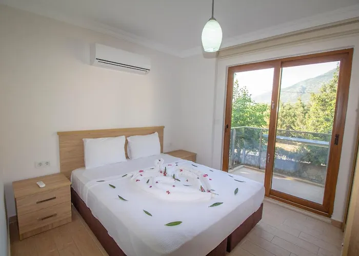 Prestij Amintas 4+1 Villa, Oezel Havuzlu, Villa